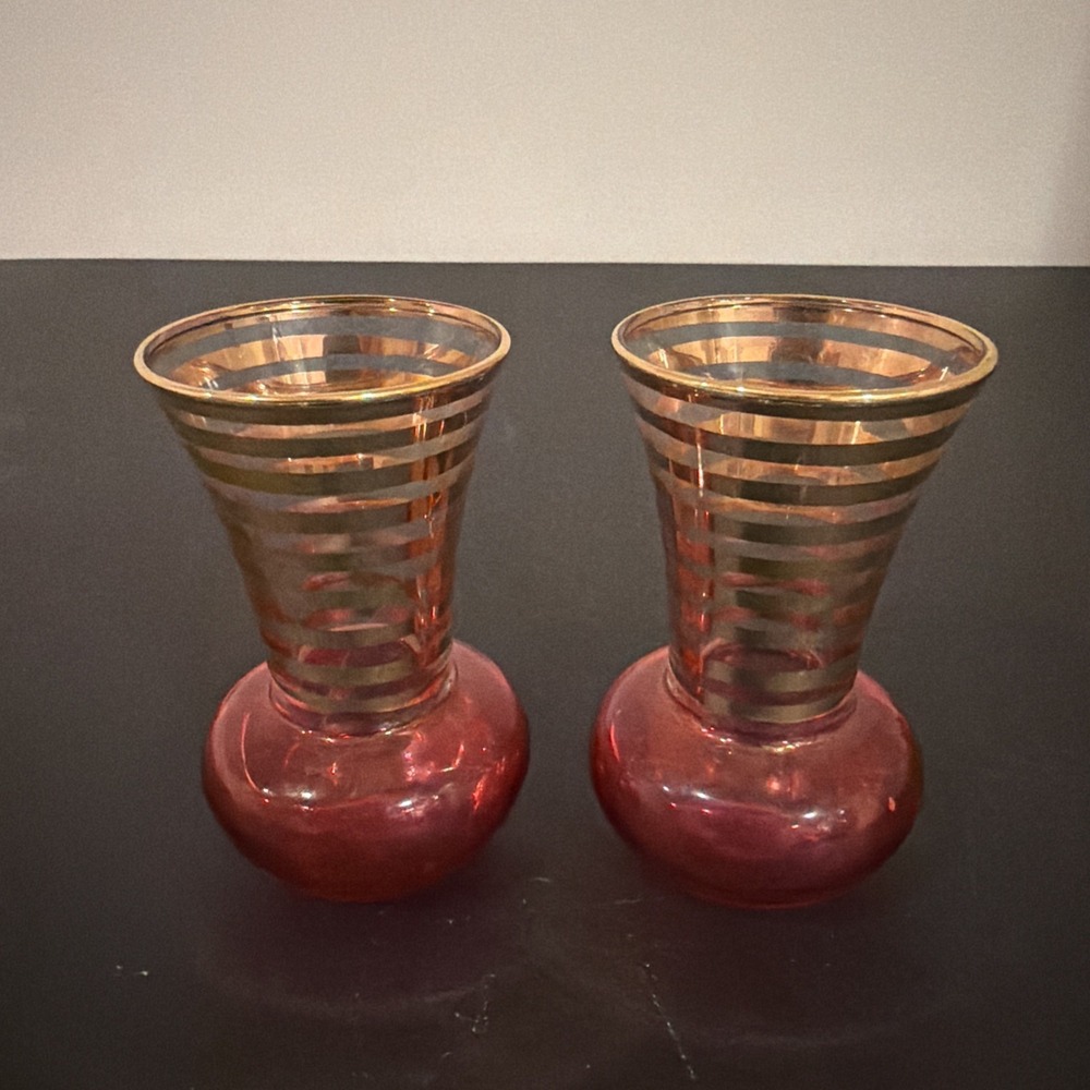 Set Of Two Vtg Bartlett Collins Bud Vases 4" Tall Cranberry Gold Atomic 1950
